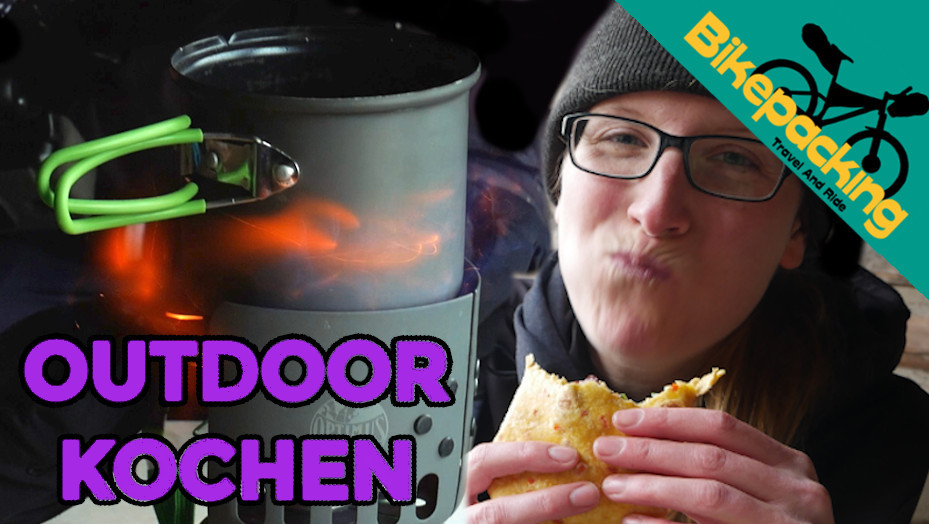 Draußen kochen auf Bikepacking Tour